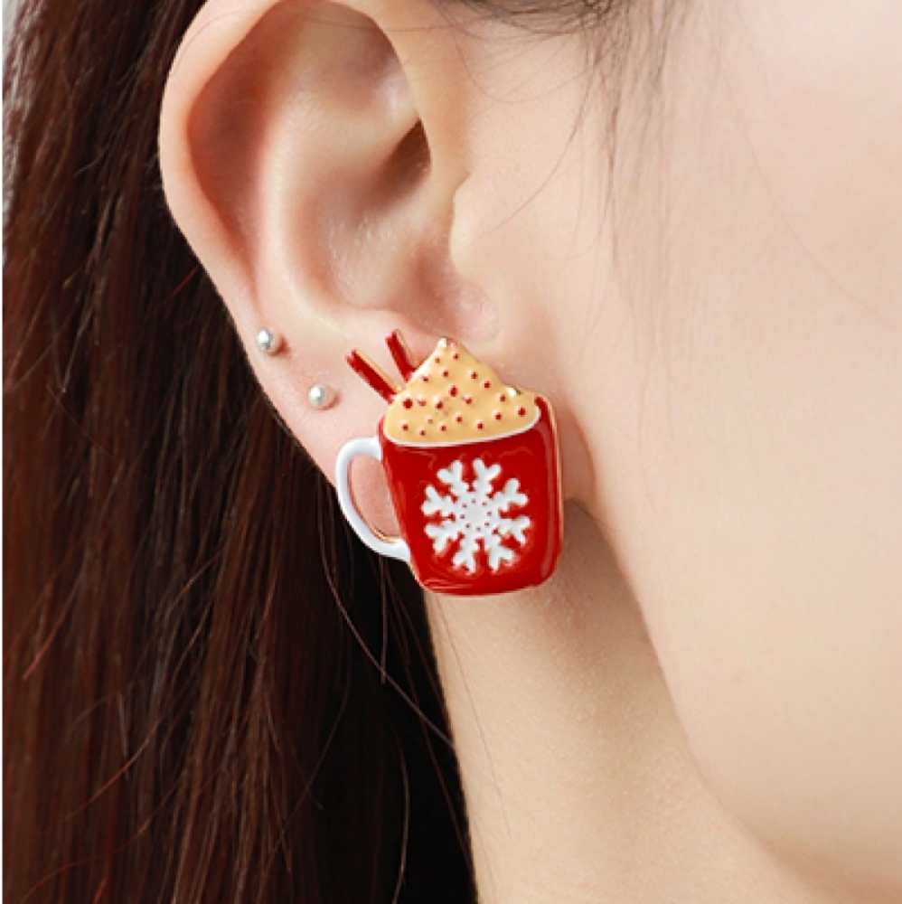 Sweet Christmas Cup-Shaped Stud Earrings!